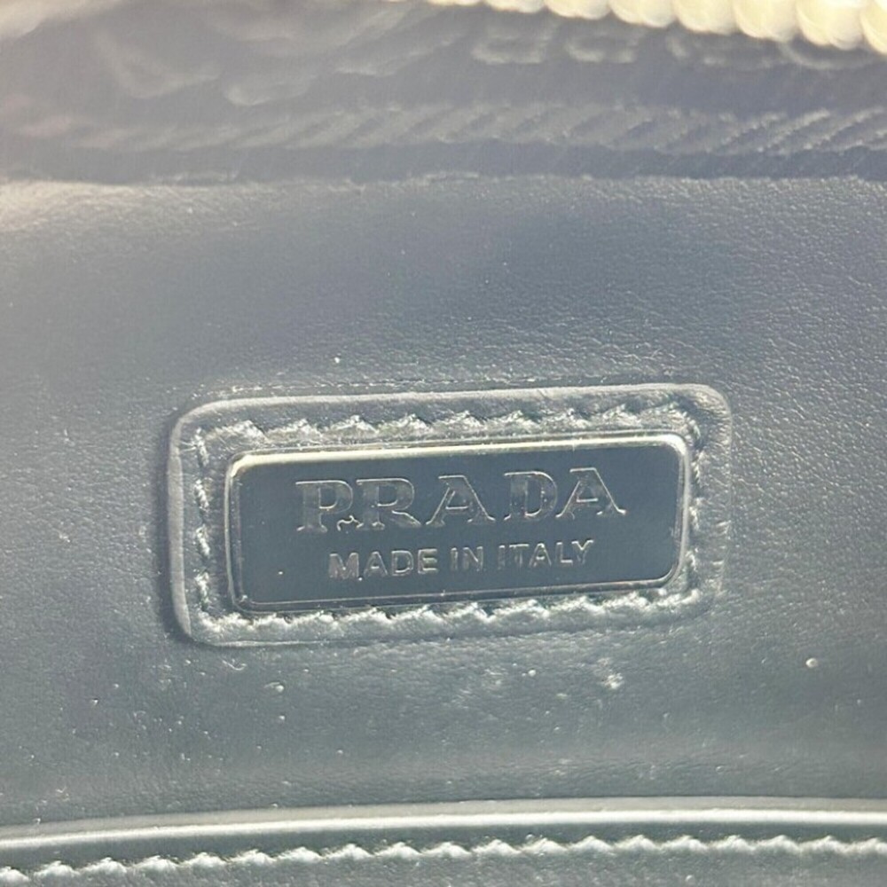 PRADA Bag - Picture 9 of 10